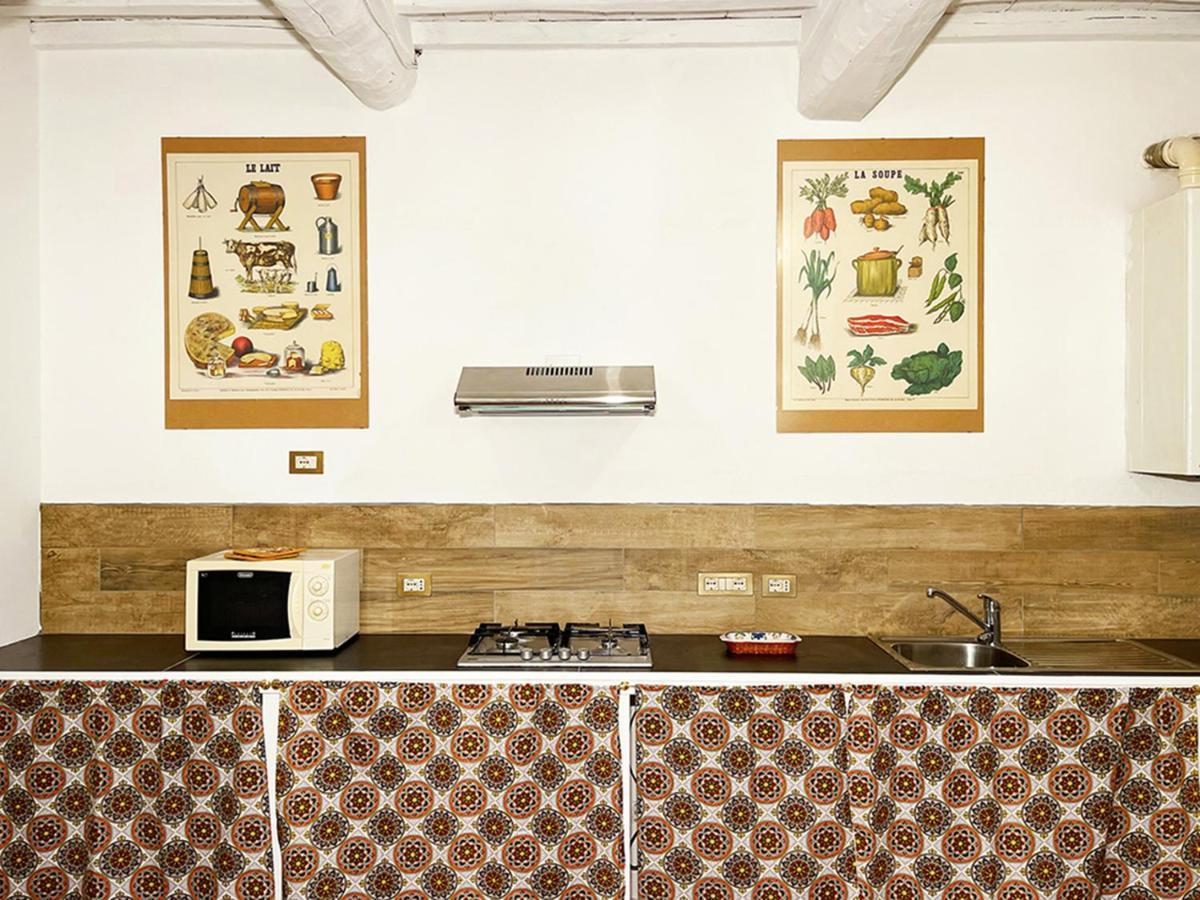 Con Piscina E Giardino A Apartamento *